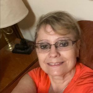 Meet your Posher, Deanna